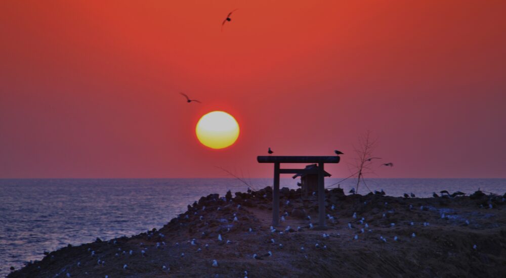 日が沈む聖地出雲②信仰と命の息吹が交錯する岬